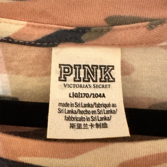 Victoria Secret PINK Camouflage Short Sleeve Tee - Picture 4 of 4